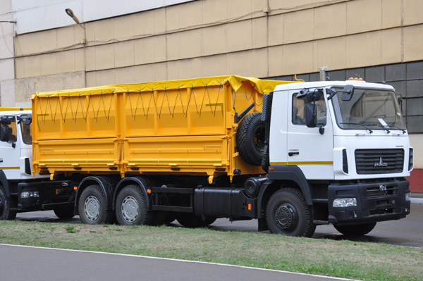 Самосвал МАЗ-6501В9-420-031